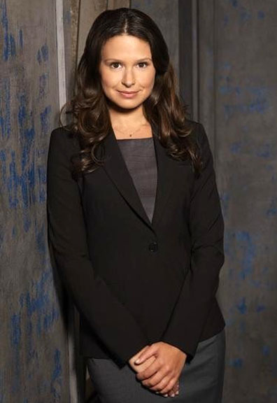 Katie Lowes