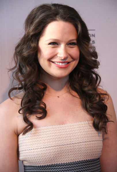 Katie Lowes