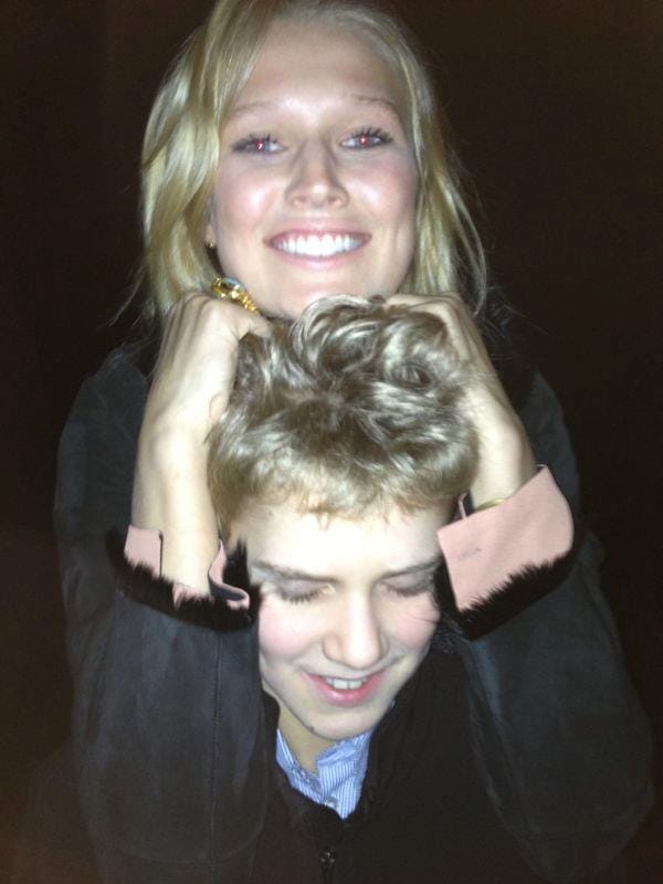 Toni Garrn Toni Garrn