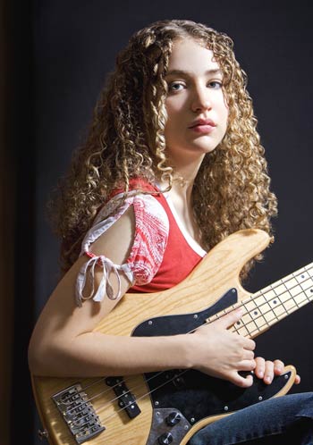 Tal Wilkenfeld Tal Wilkenfeld