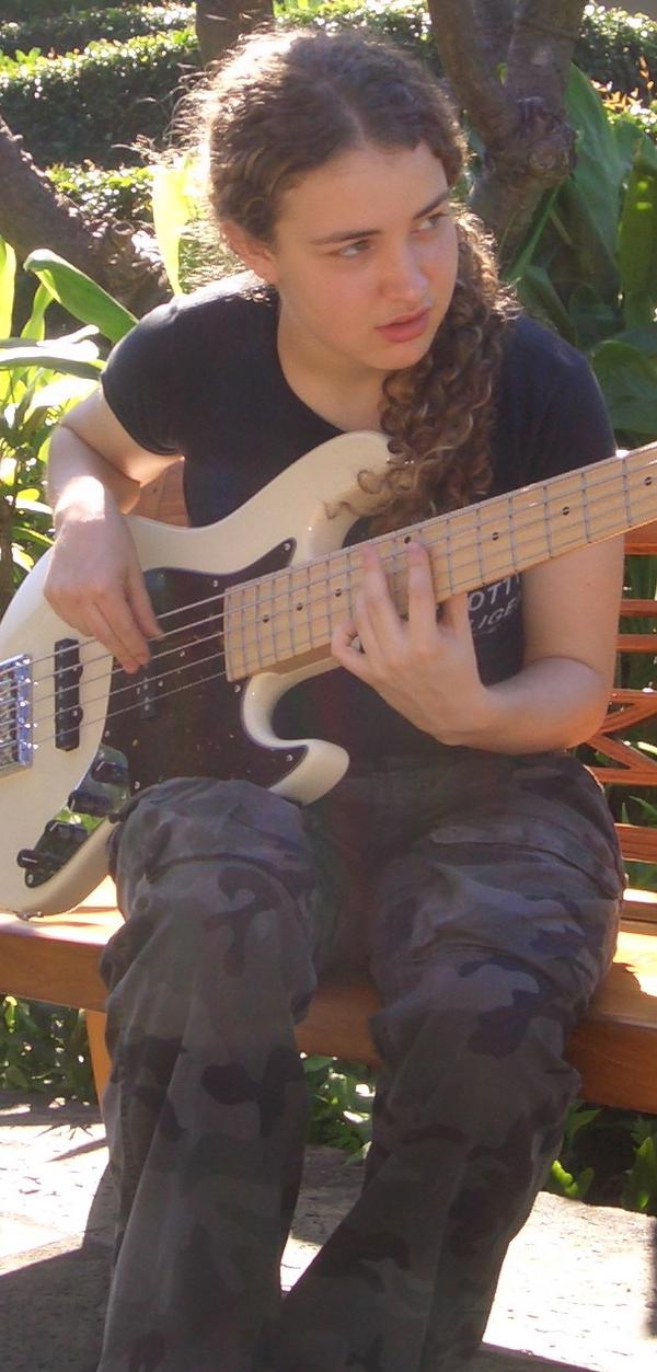Tal Wilkenfeld Tal Wilkenfeld