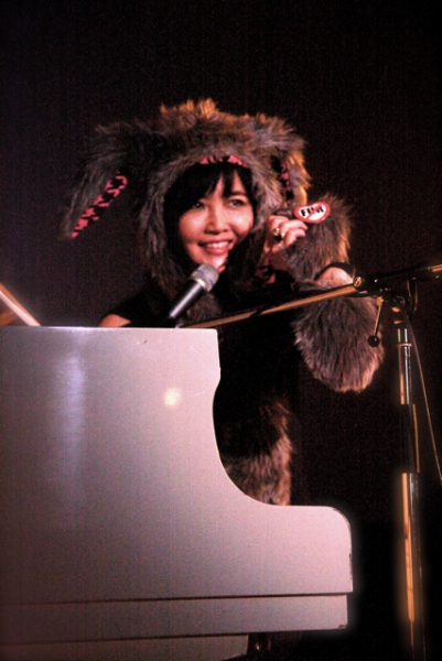 Mari Iijima Mari Iijima