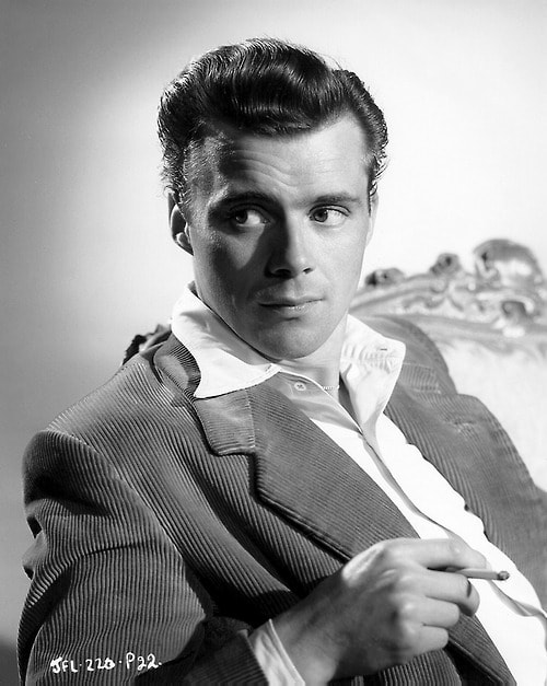 Dirk Bogarde