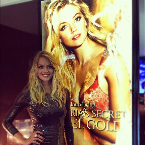 Lindsay Ellingson Lindsay Ellingson