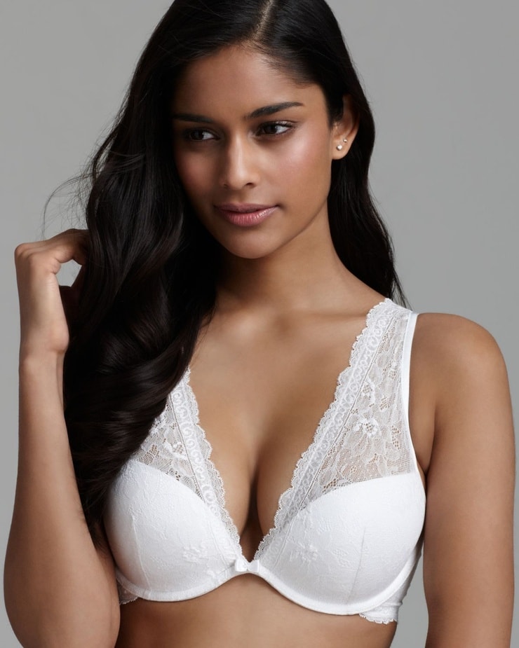 Alyssah Ali Alyssah Ali