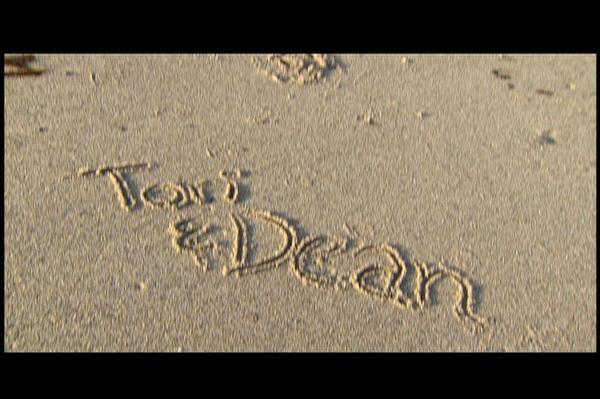 Tori & Dean: Inn Love