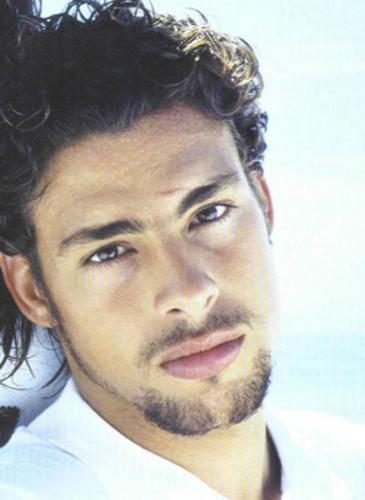 Cauã Reymond Cauã Reymond