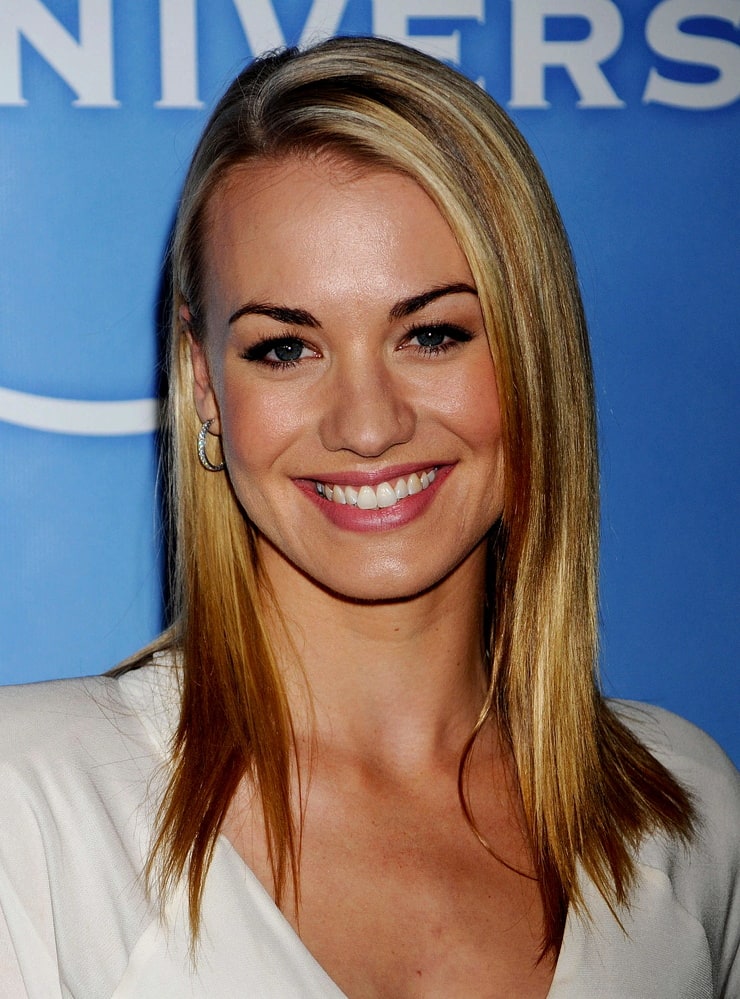 Yvonne Strahovski Yvonne Strahovski