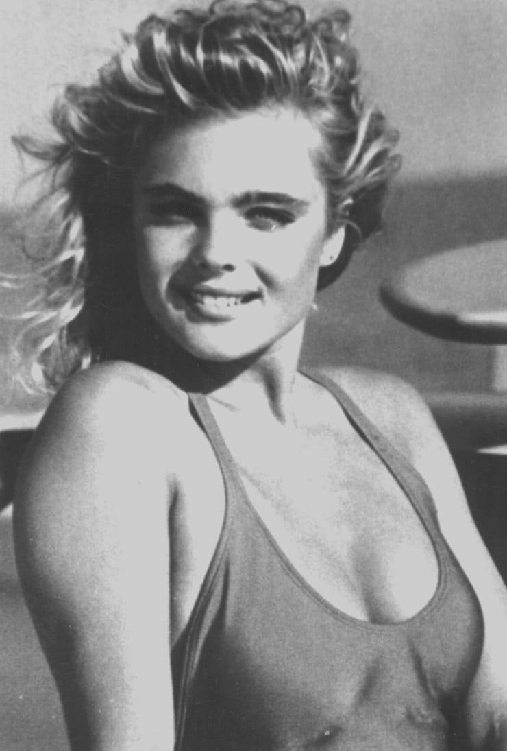 Erika Eleniak Erika Eleniak