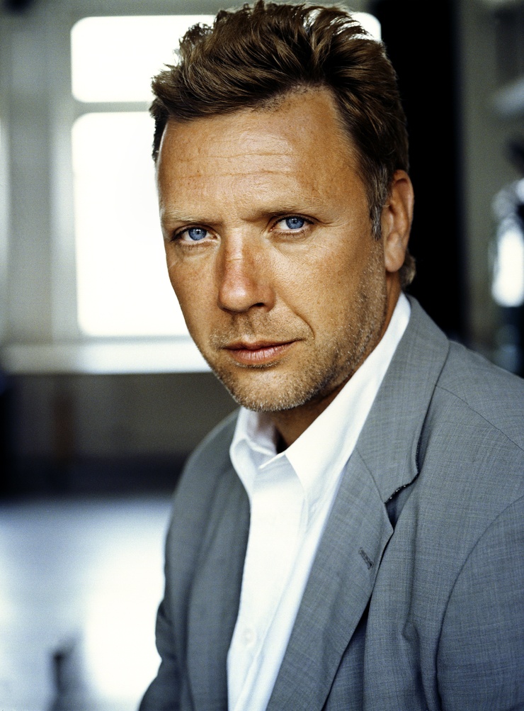 Mikael Persbrandt