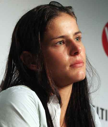 Julia Goerges