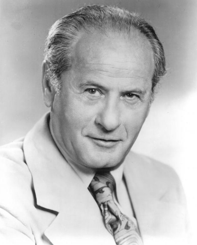 Eli Wallach