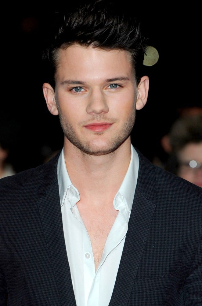 Picture of Jeremy Irvine