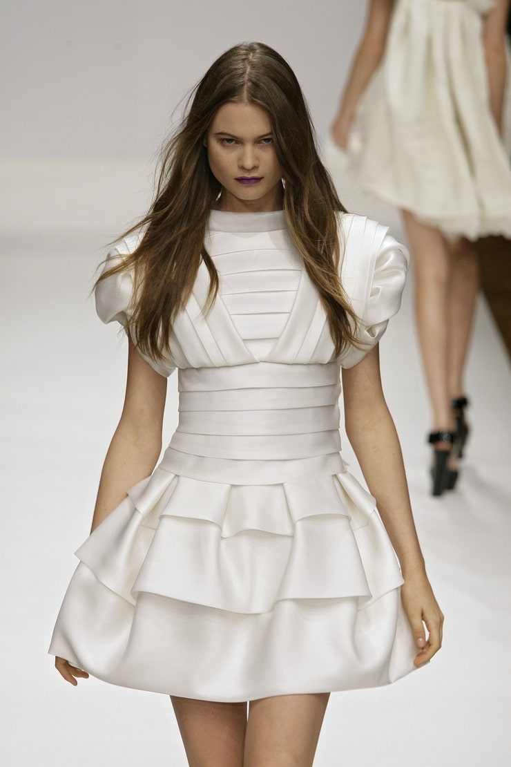 Behati Prinsloo Behati Prinsloo