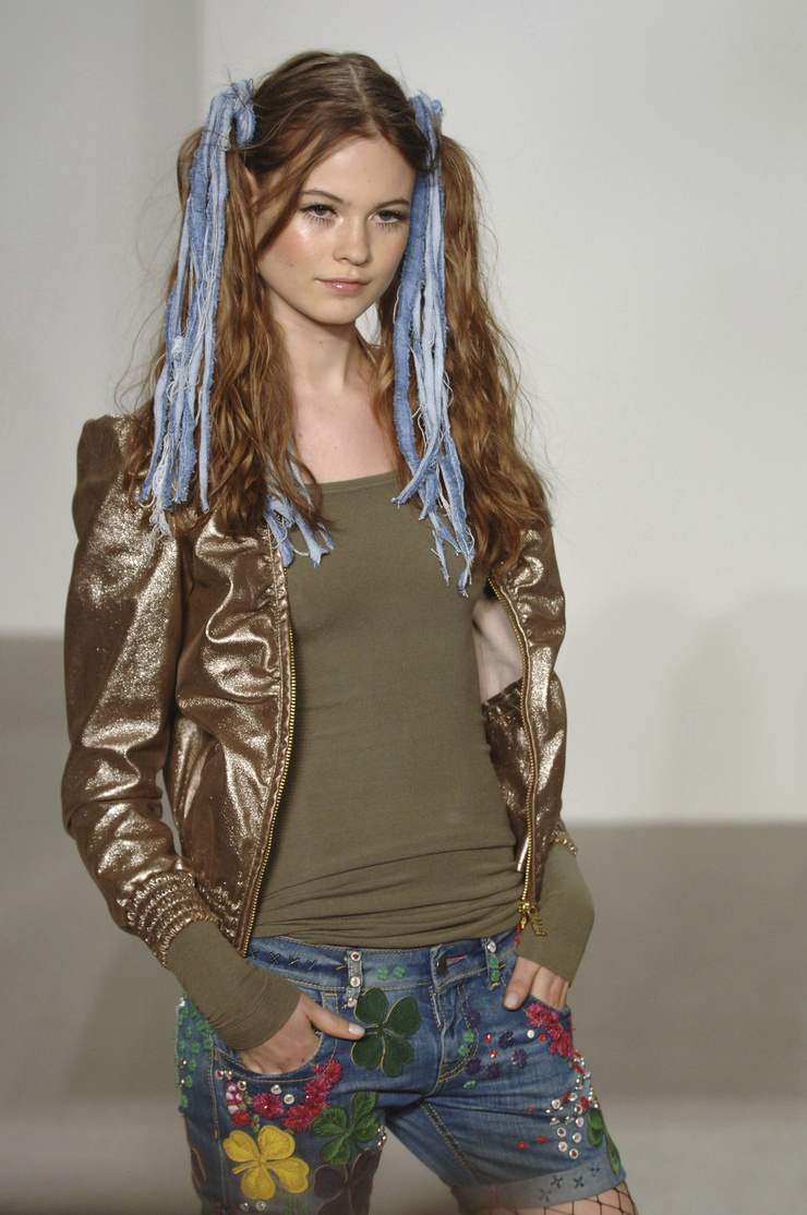 Behati Prinsloo Behati Prinsloo