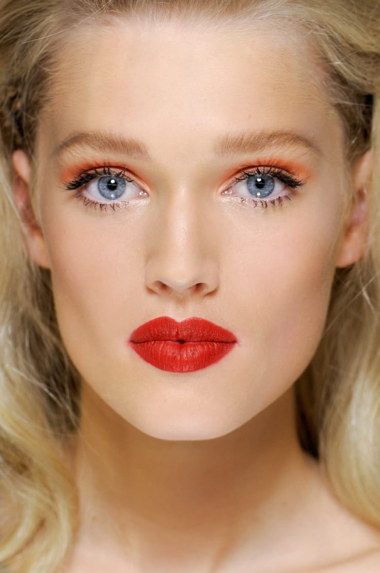 Toni Garrn Toni Garrn