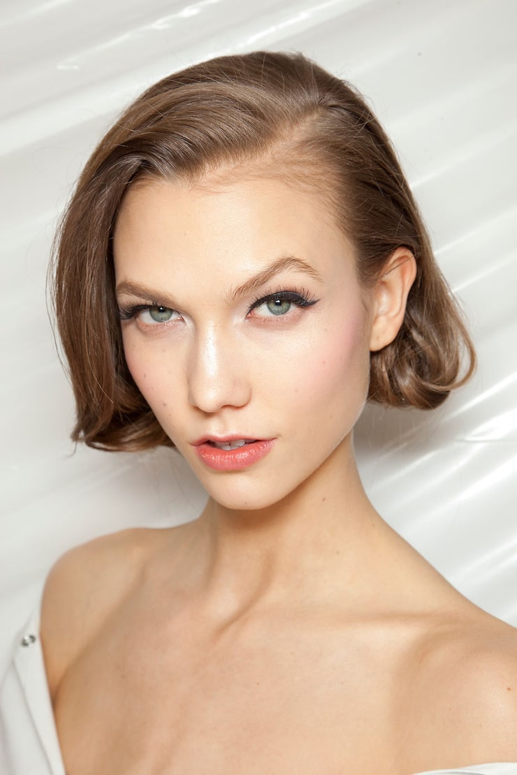 740full-karlie-kloss.jpg