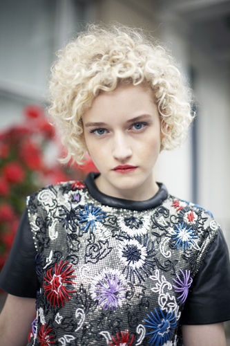 Julia Garner