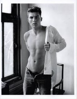 Zane Holtz