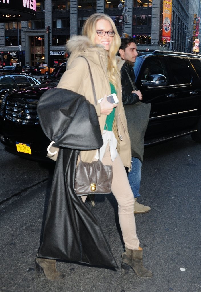 Lindsay Ellingson Lindsay Ellingson