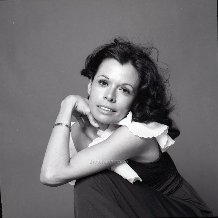 Neile Adams Neile Adams