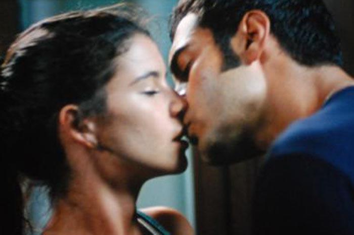 Beren Saat