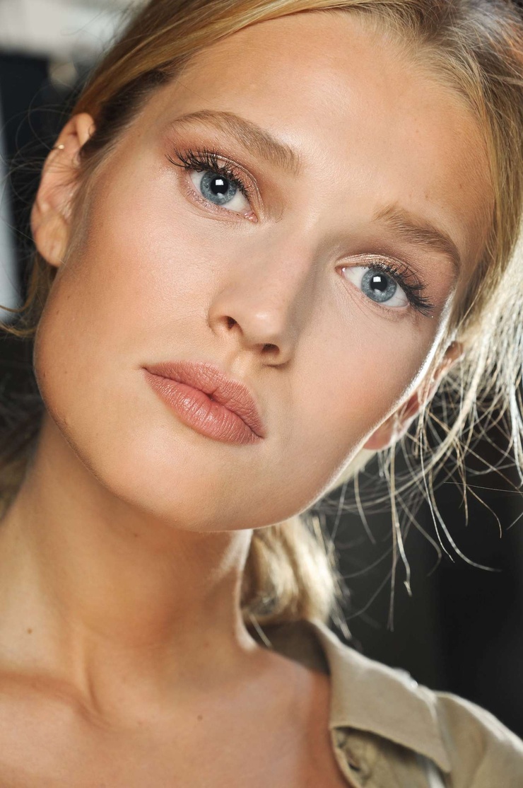 Toni Garrn