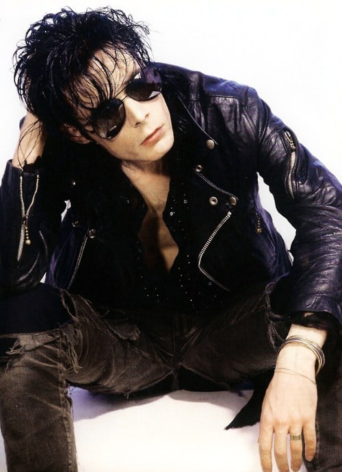 Picture of Andrew Eldritch