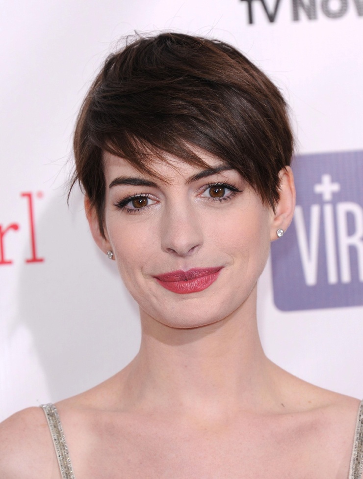 Anne Hathaway