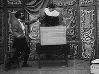 The Famous Box Trick (1898)