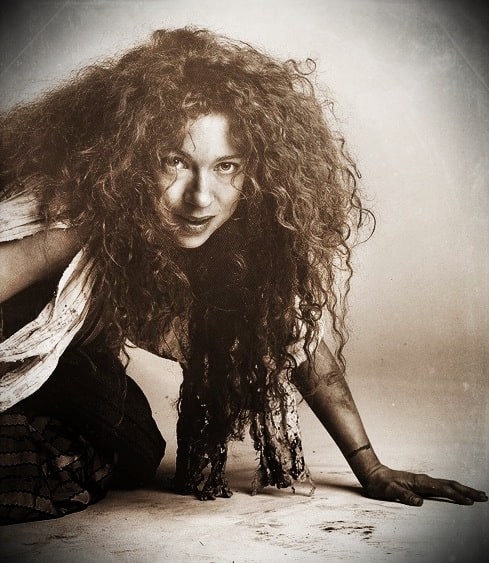 Alex Kingston Alex Kingston