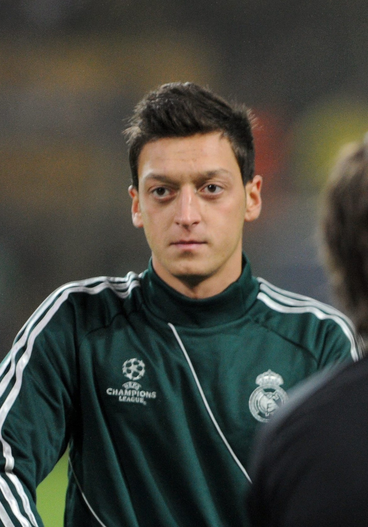 Mesut Özil