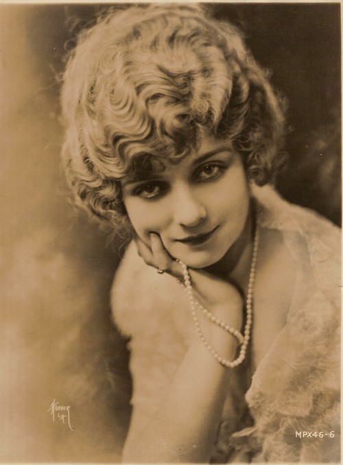 Alice Terry
