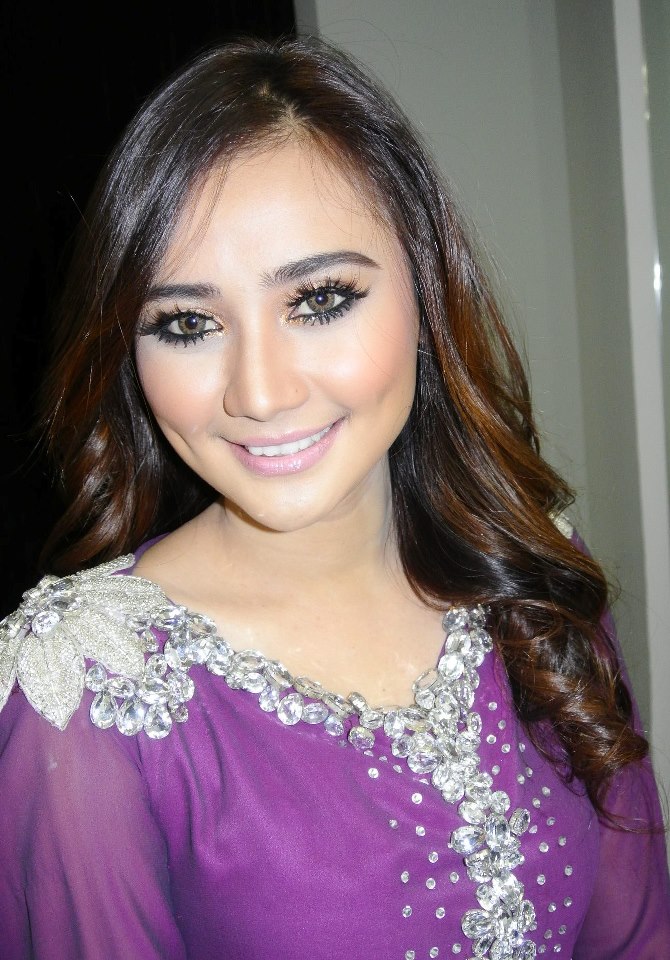 Wawa Zainal Wawa Zainal