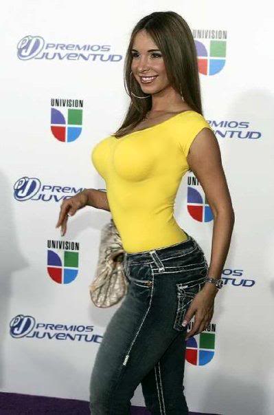 Mayra Veronica Mayra Veronica