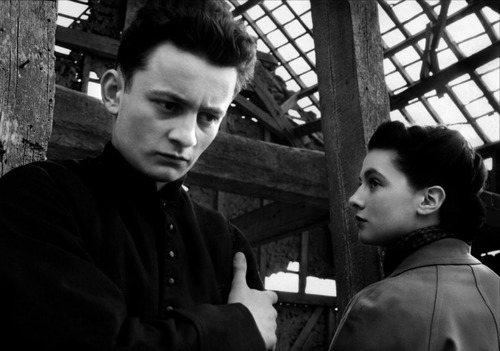 Diary of a Country Priest (1951)