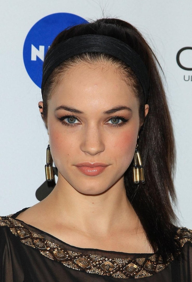 Alexis Knapp