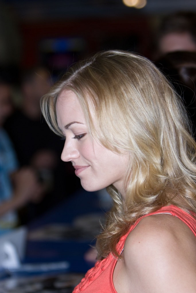 Yvonne Strahovski