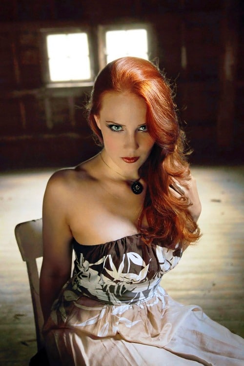 Simone Simons