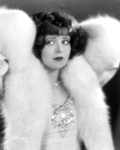 Clara Bow image