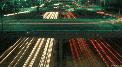 Koyaanisqatsi (1982)