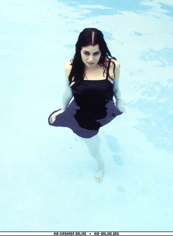 Mia Kirshner Mia Kirshner