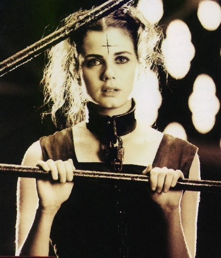 Mia Kirshner Mia Kirshner