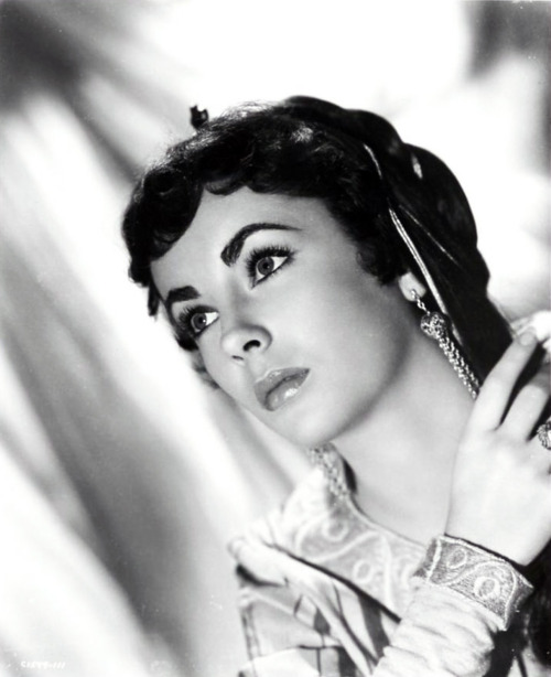 Elizabeth Taylor