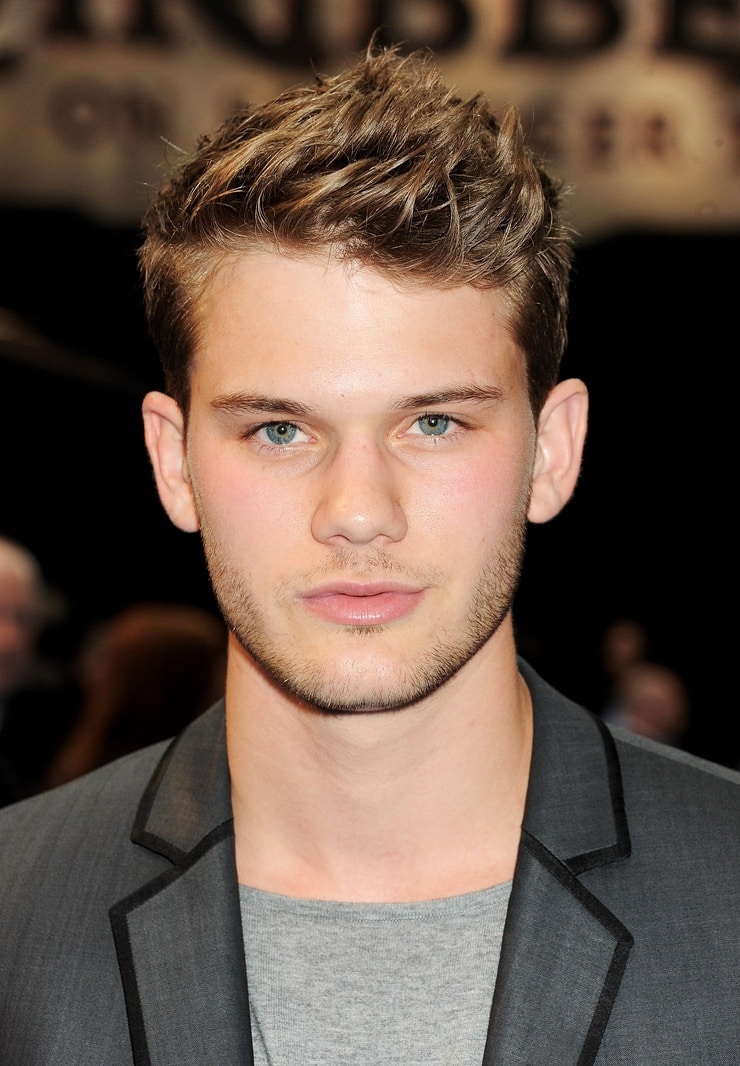 Jeremy Irvine image