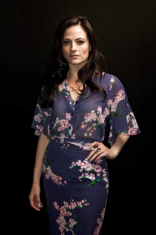 Lara Pulver