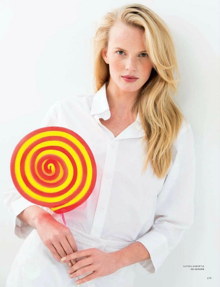 Anne Vyalitsyna