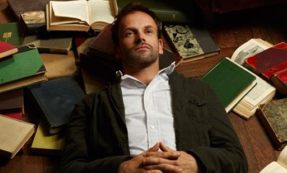 Jonny Lee Miller