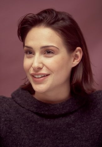 Claire Forlani