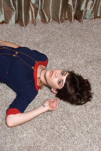 Lizzy Caplan Lizzy Caplan